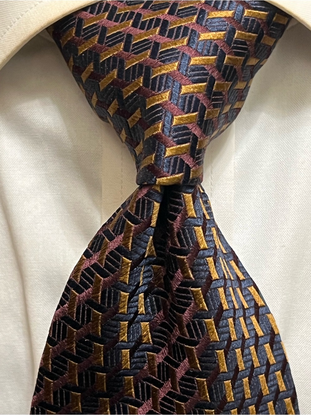 Ermenegildo Zegna Navy Tie with Gold & Brown Geometric Weave